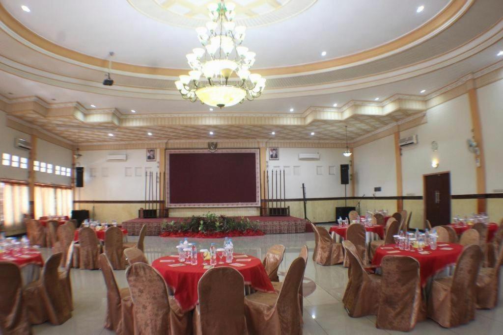 Bromo View Hotel Проболинго Екстериор снимка