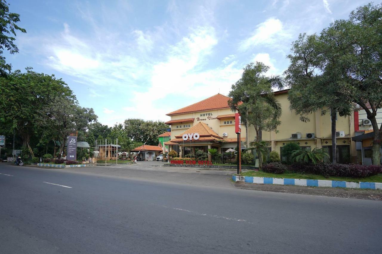 Bromo View Hotel Проболинго Екстериор снимка