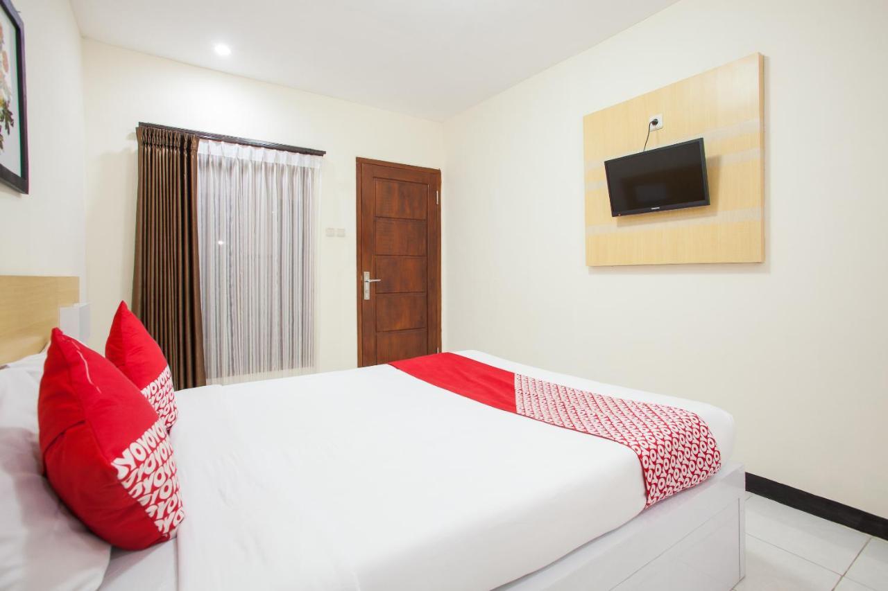 Bromo View Hotel Проболинго Екстериор снимка