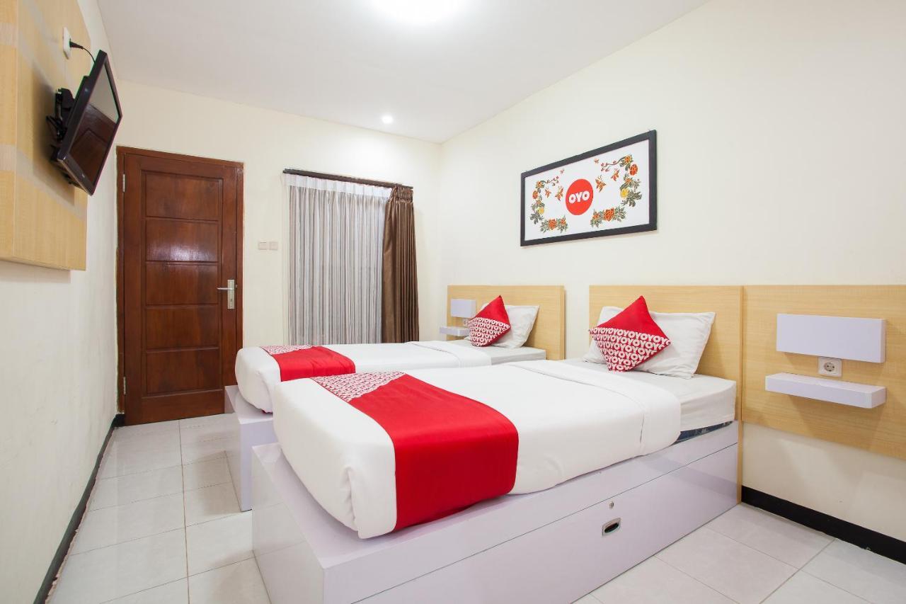 Bromo View Hotel Проболинго Екстериор снимка