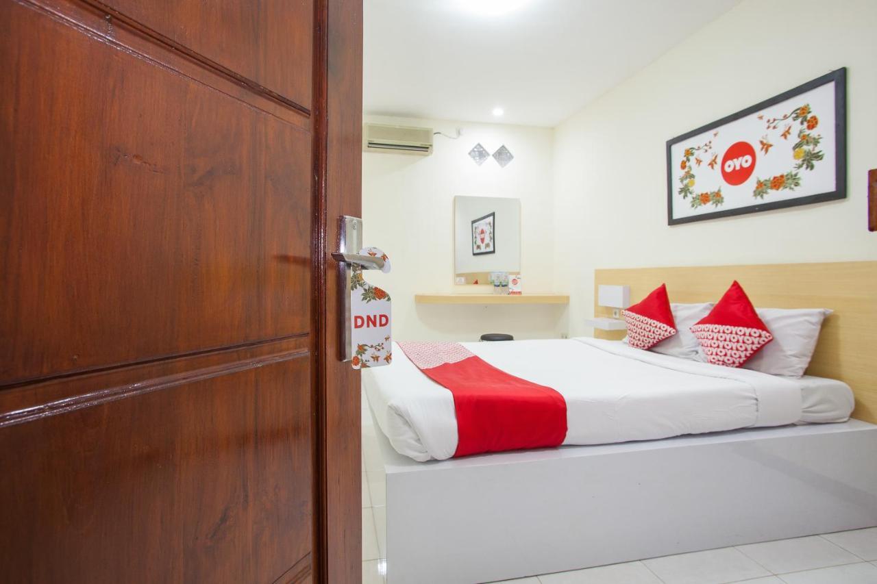 Bromo View Hotel Проболинго Екстериор снимка