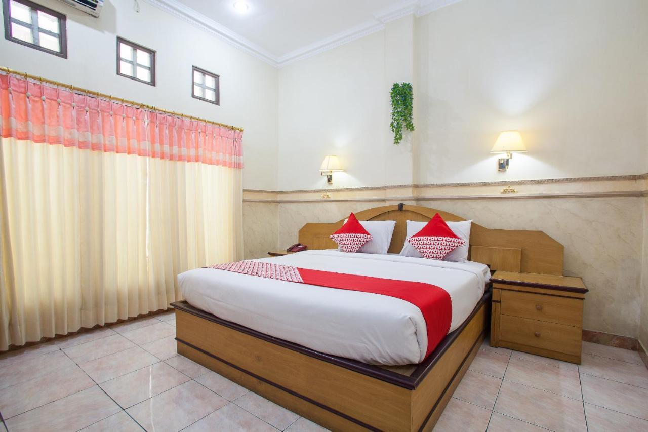 Bromo View Hotel Проболинго Екстериор снимка