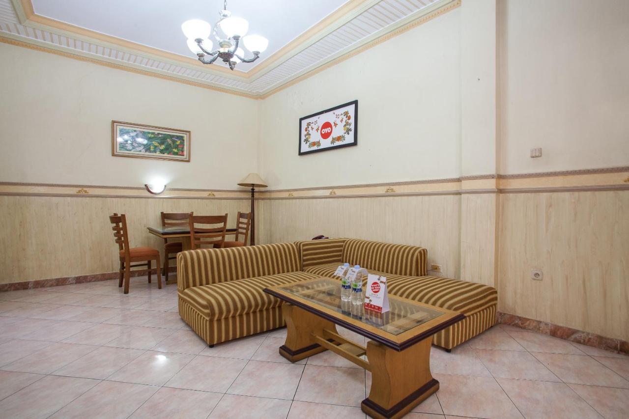 Bromo View Hotel Проболинго Екстериор снимка